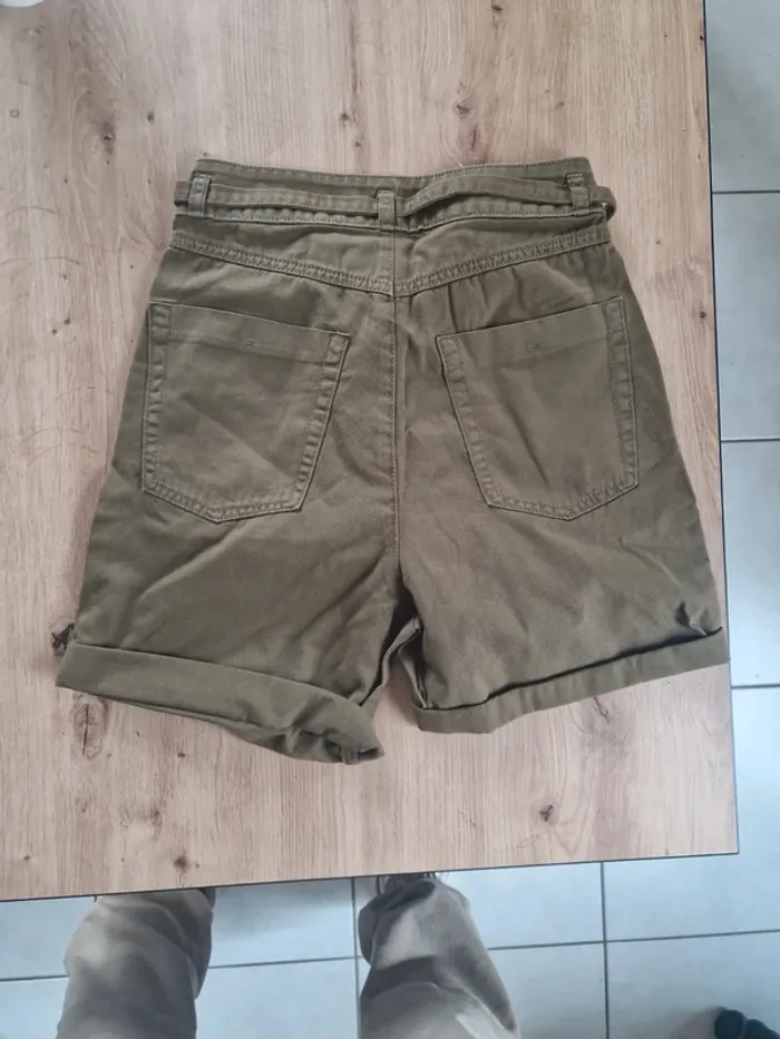 Short femme été kaki taille 34 marque edc bye esprit neuf sans étiquette - photo numéro 5