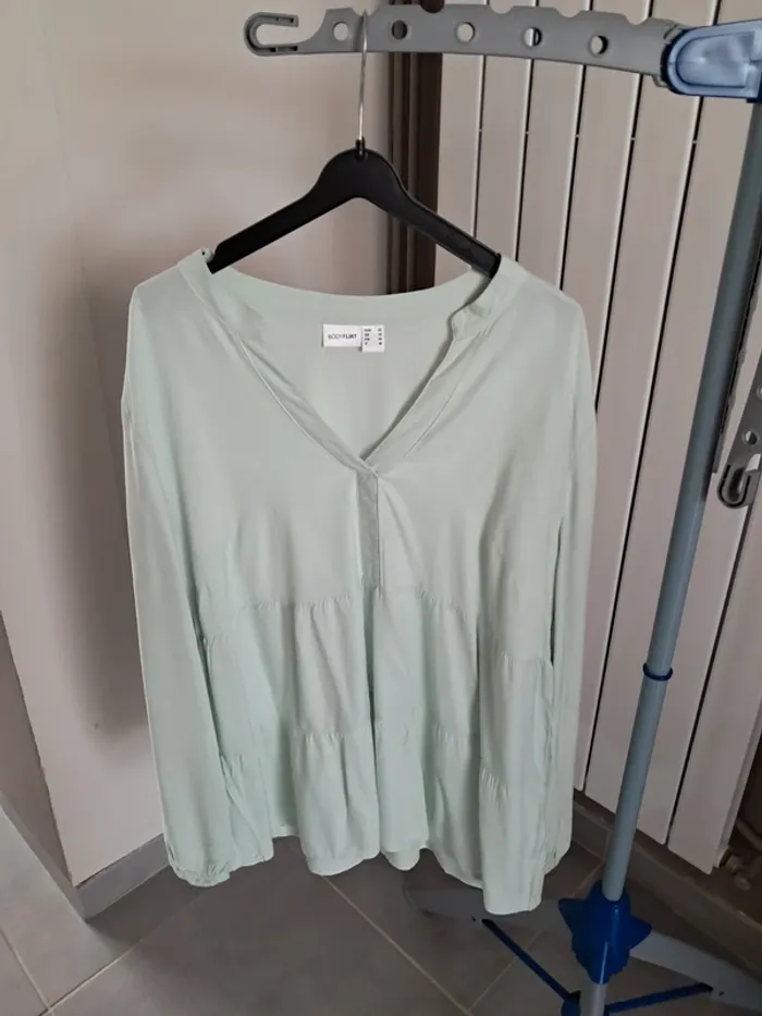 Lot de 2 blouses fluides neuves Bodyflirt (de Bonprix) - photo numéro 7