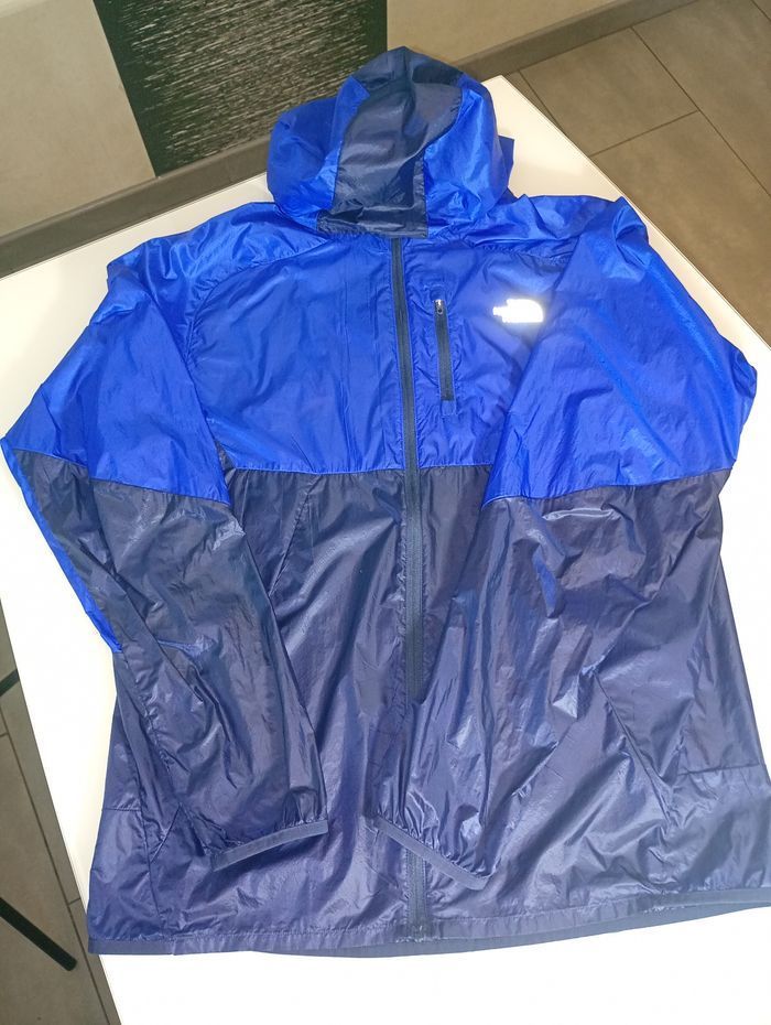 Veste The North Face Running L – Neuf sans étiquette – Authentique - photo numéro 3