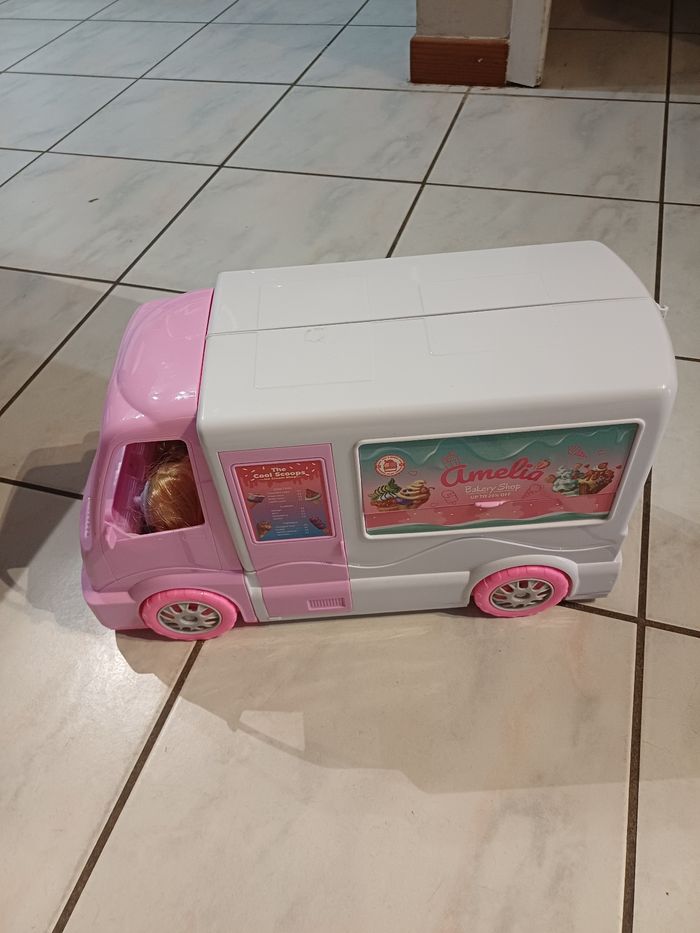 Camion poupees - photo numéro 3