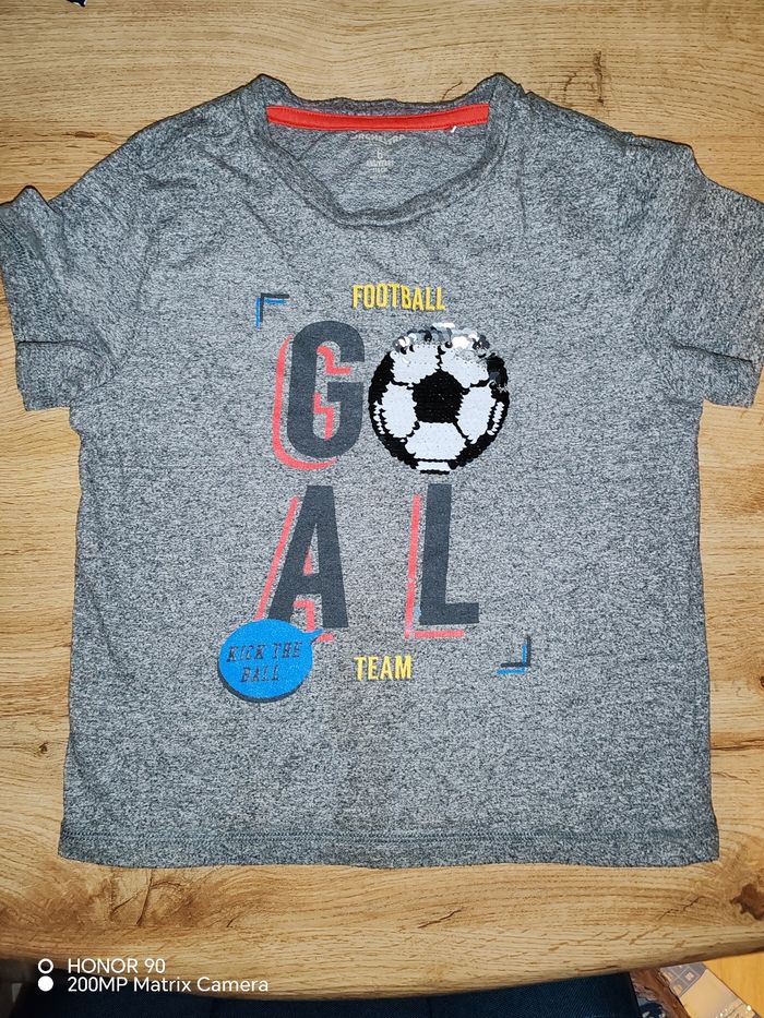 T shirt gris - photo numéro 2