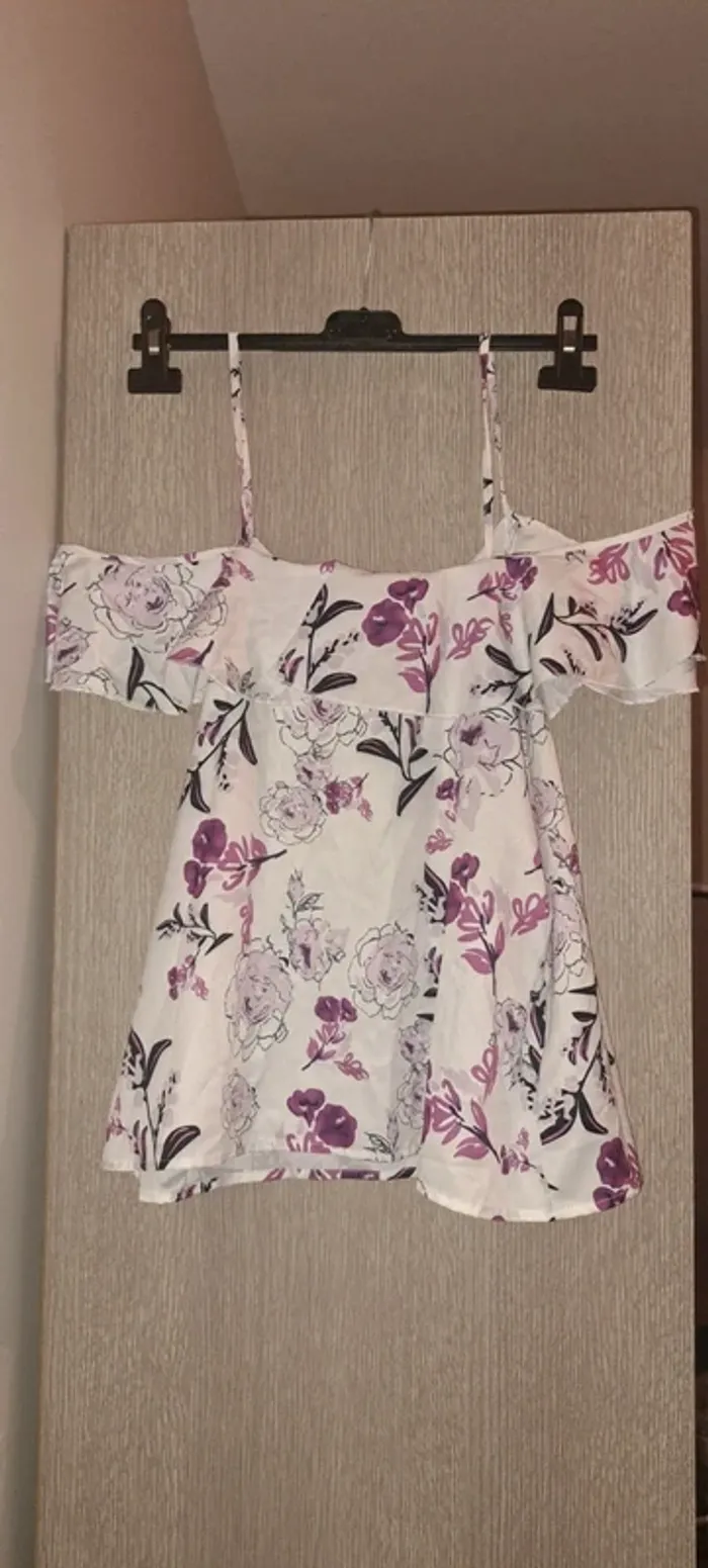 Débardeur fleuri taille L - neuf, jamais porté - photo numéro 2