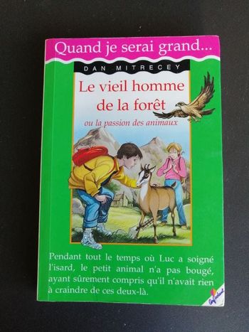 Livre Le vieil homme de la forêt en très bon état