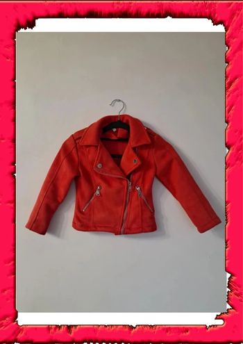Jolie veste habillé en daim 6 ans
