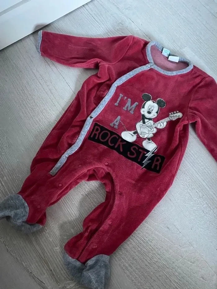 Pyjama Mickey
