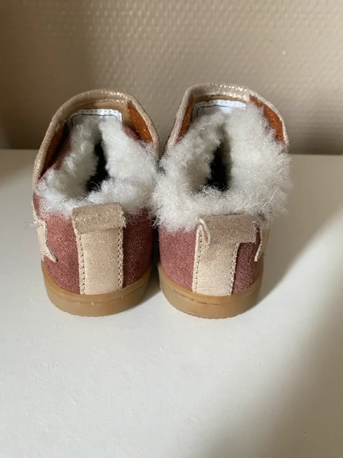 Chaussons Vertbaudet taille 20 - photo numéro 3