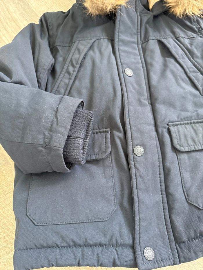 Manteau d’hiver bleu marine - photo numéro 2