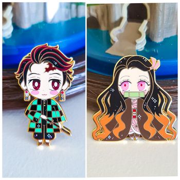 Pins demon slayer tanjiro nezuko anime fantasy