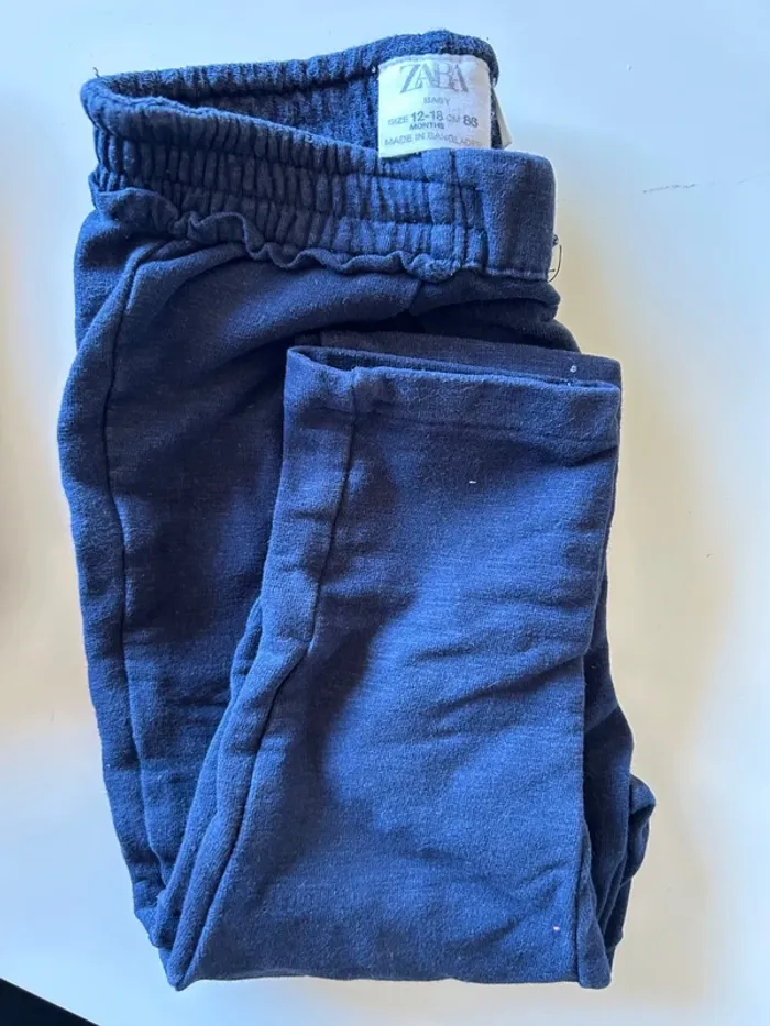 2 pantalons - photo numéro 3