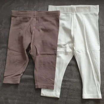 Lot 2 leggings 12 mois