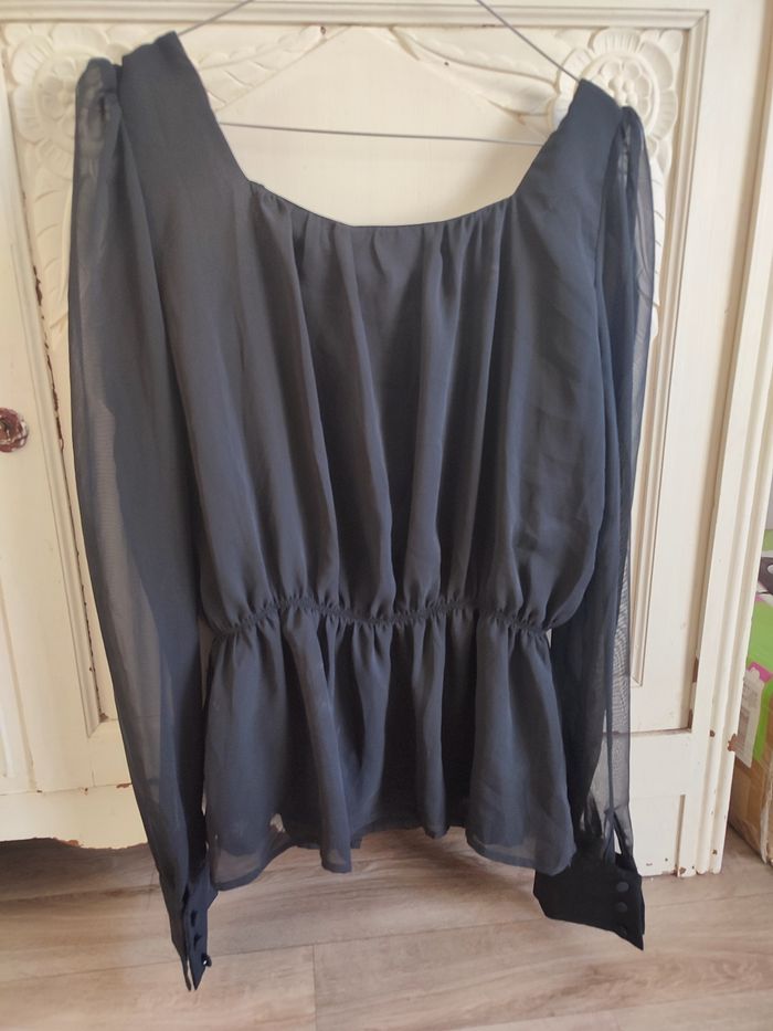 Blouse noire - photo numéro 6