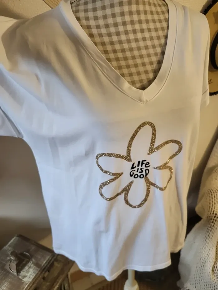 Tee-shirt - photo numéro 2