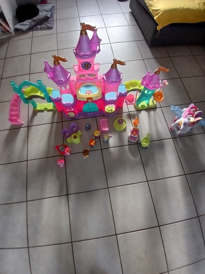 Chateau princesse tut tut - photo numéro 2