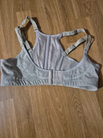 Rehausseur de poitrine push up soutien gorge ultra pushup