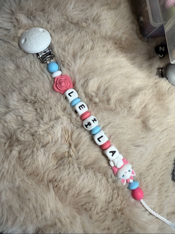 Attache tétine  Marie des aristochat