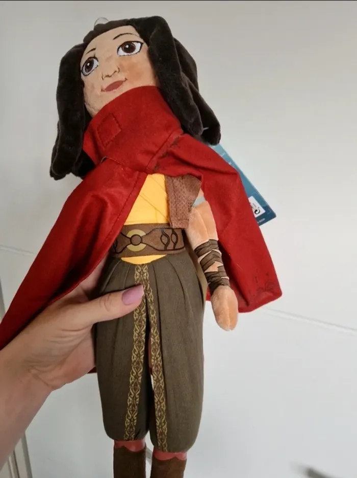 Peluche raya et le dernier dragon disney neuf - photo numéro 3