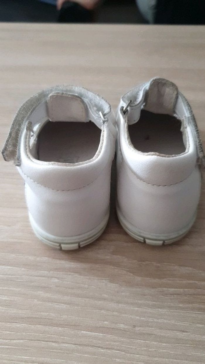 sandale blanche Gemo - photo numéro 3