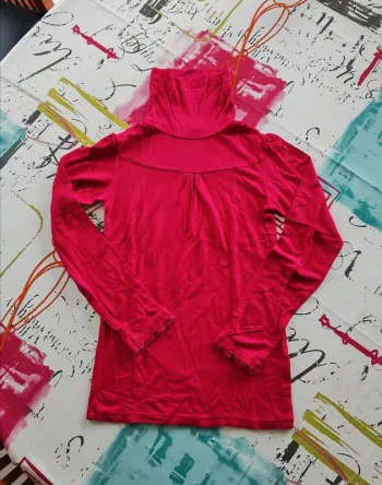 Tee-shirt sous pull prémaman 10 ans