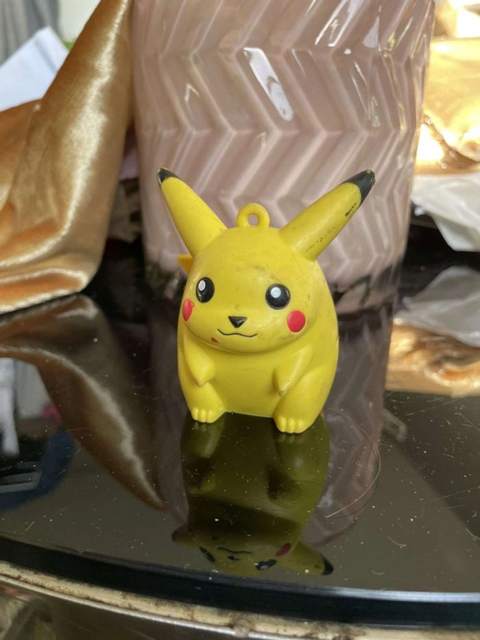 Figurine Porte-clés Vintage Pikachu Pokémon 1999