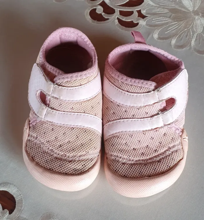 Paire de chaussons/basket rose T: 27 - photo numéro 5