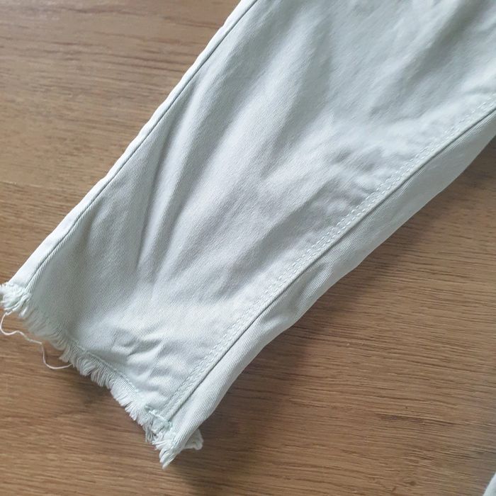 🩷 Pantacourt Skinny 4 ans Kiabi #emyfleury_4ansfille - photo numéro 3