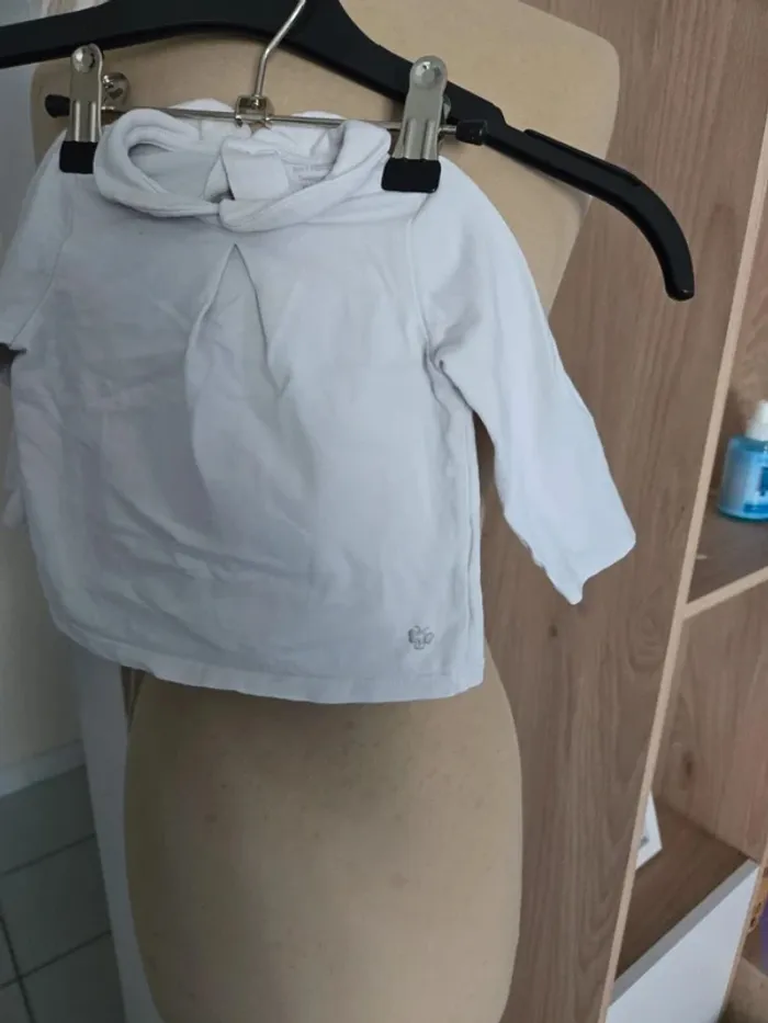 Haut obaibi 6 mois - photo numéro 3