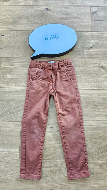 Pantalon chino 👧🏽6ans