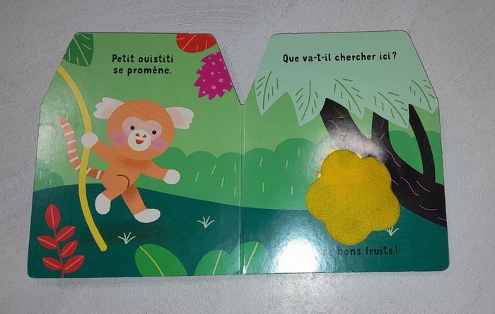 Livre  feutrine cache cache petit ouistiti - photo numéro 3