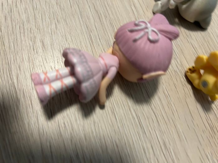 Lots de figurine littlest pets shop et une figurine Elfe - photo numéro 5