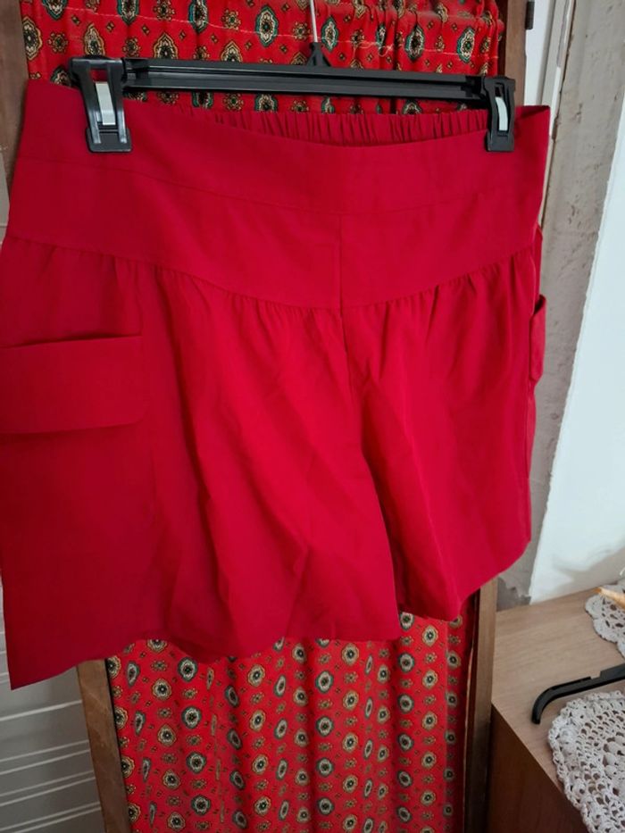 Magnifique short femme neuf ete