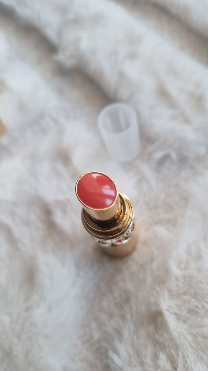 Rouge volupté shine oil-in-stick - photo numéro 4