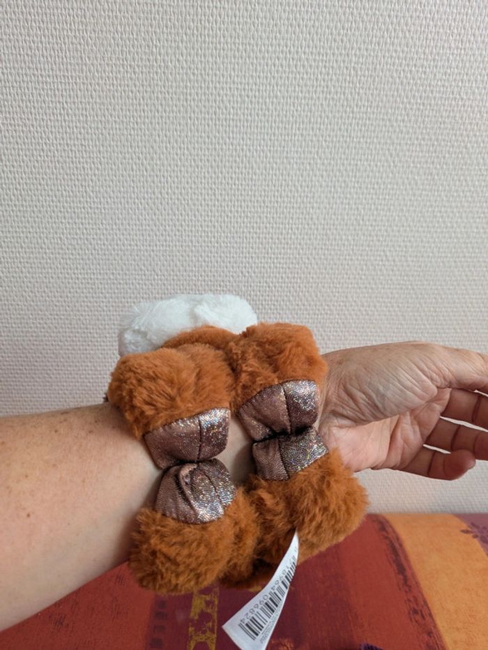 Peluche bracelet - photo numéro 3