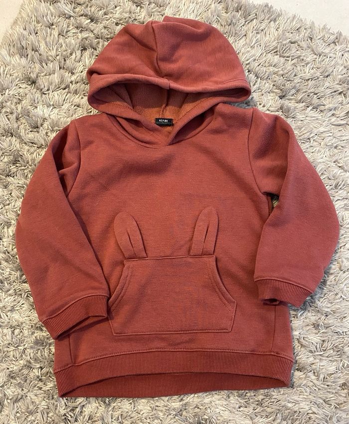 Sweat rouge motif lapin - Kiabi - Taille 4 ans