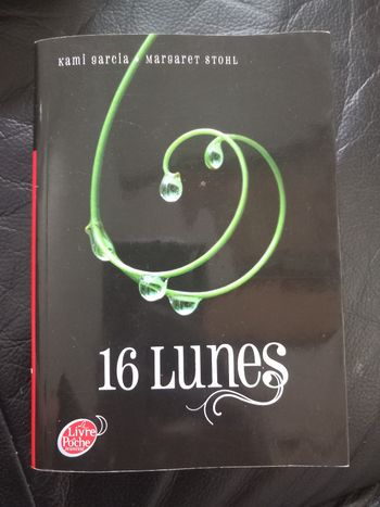 Livre 16 lunes TBE