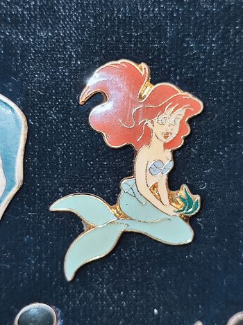 Pin's La petite sirène -Disney
