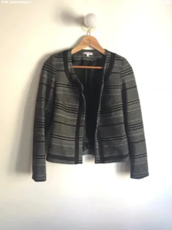 Veste à fils métallisés dorés Lady Blush taille 34