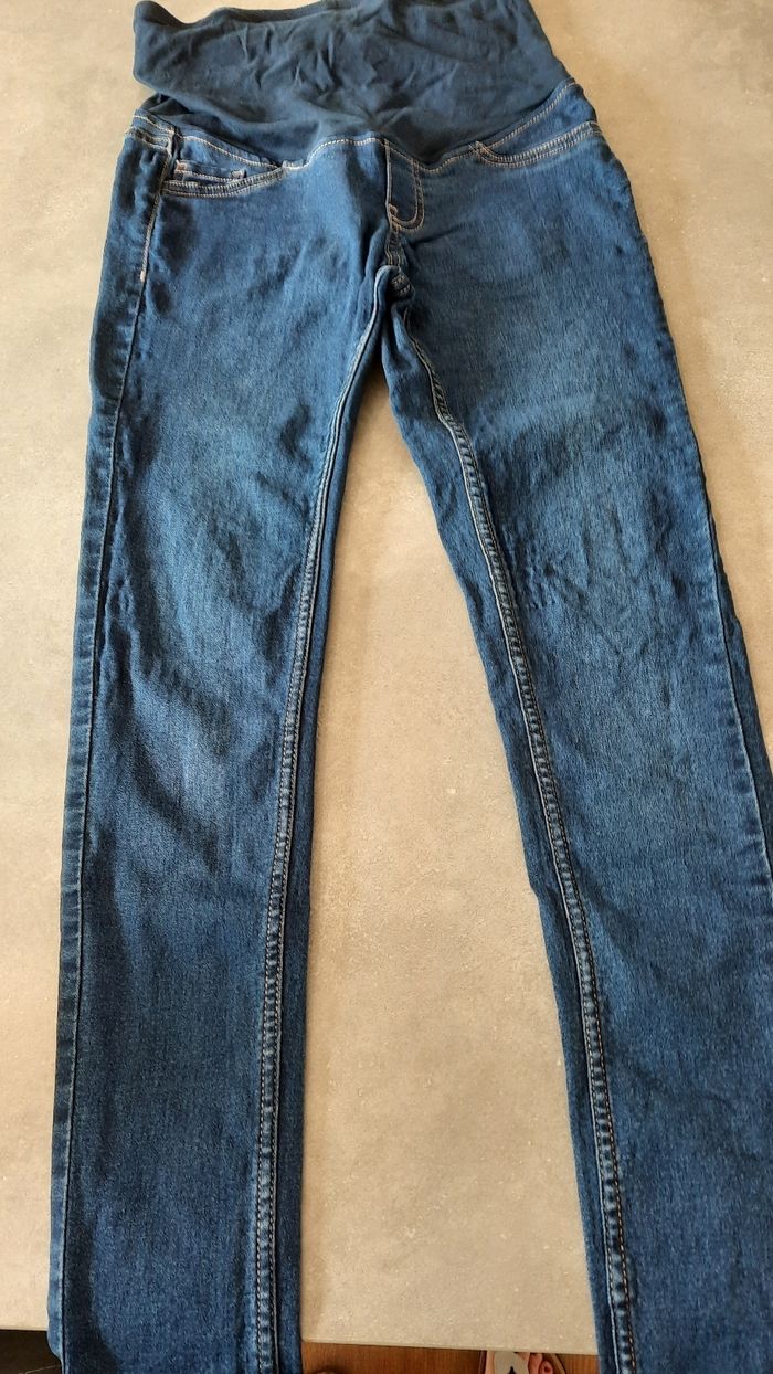 Pantalon de grossesse