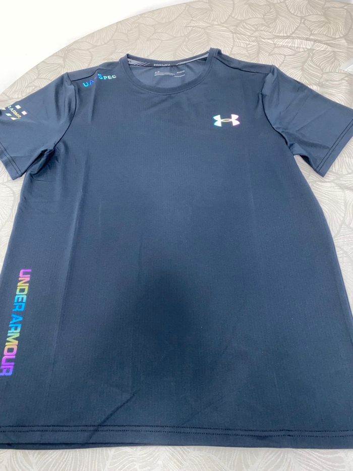 Tee-shirt under armour - photo numéro 3