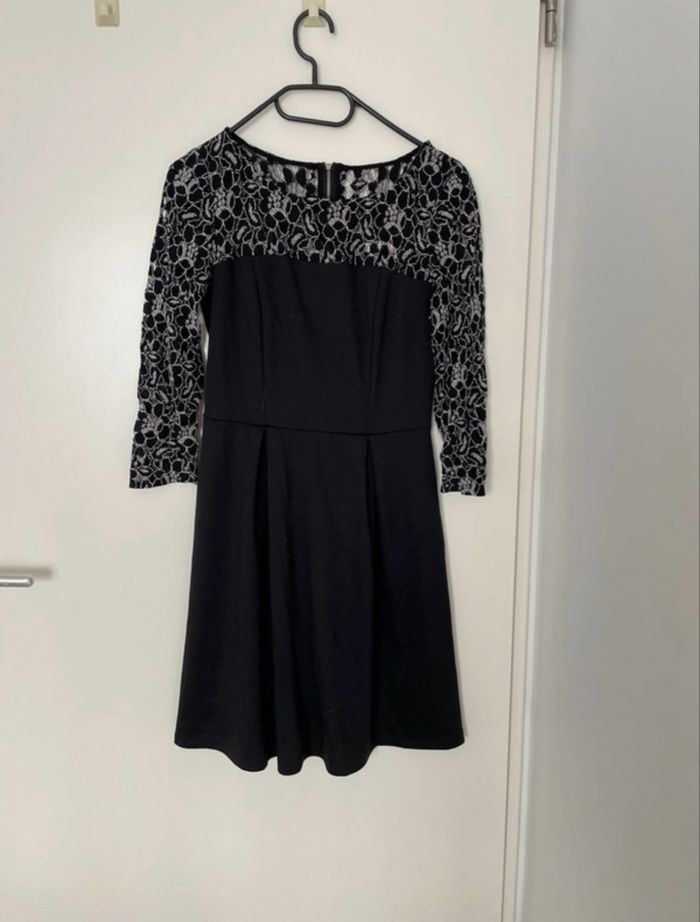 Robe dentelle