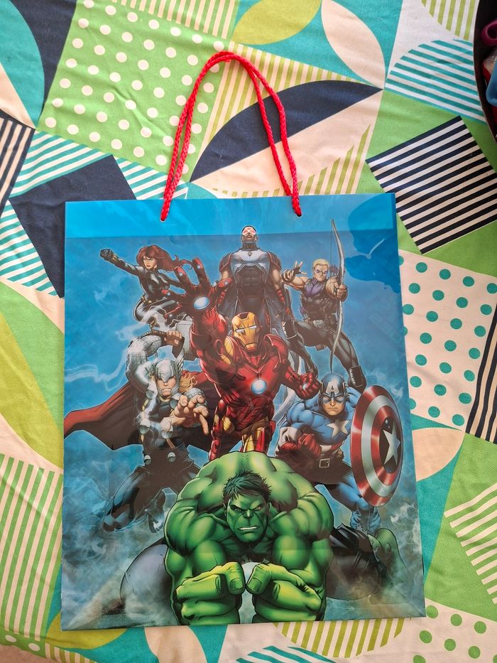 Sac cadeau Marvel Avengers