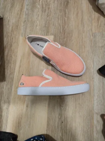 Baskets slip on Lacoste toile abricot blanc 41 neuves