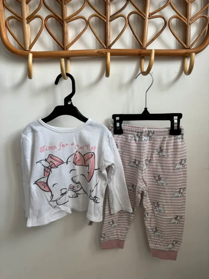 Lot 2 pyjamas Marie Aristochats Disney 18/24 mois - photo numéro 9