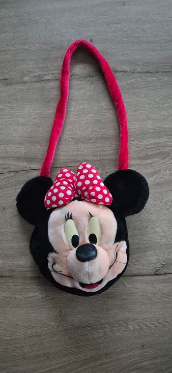 Sac peluche bandoulière Minnie