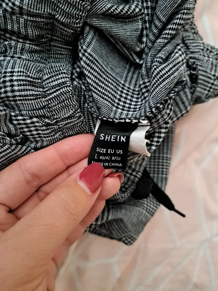Pantalon élastiqué taille L - photo numéro 2