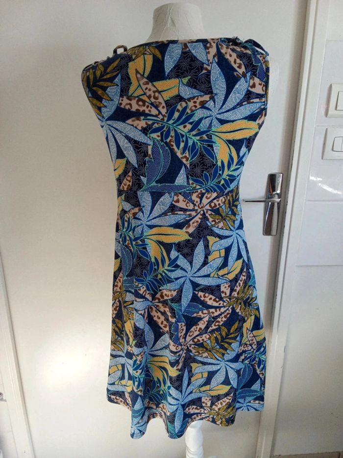 Robe motif floral - photo numéro 3