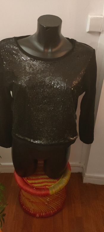 Pull à sequins