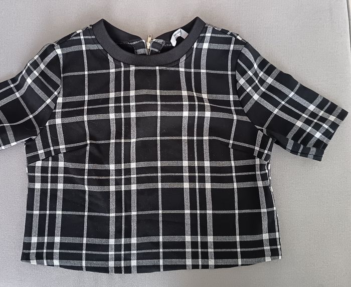 Top manches courtes Bershka en très bon état