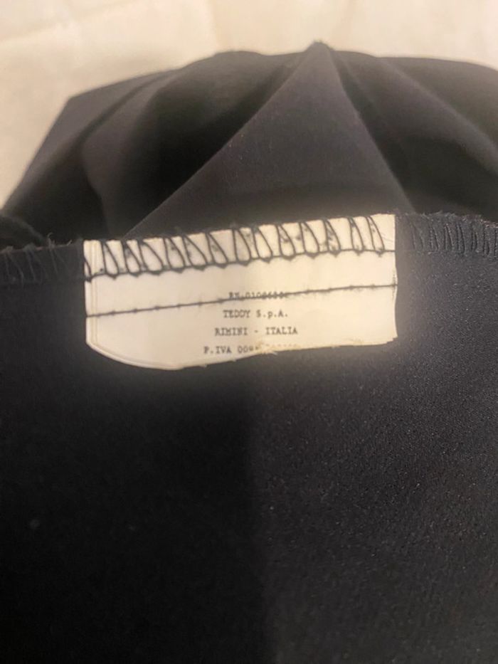 Petite robe noire élégante Rinascimento made in Italy taille M - photo numéro 6