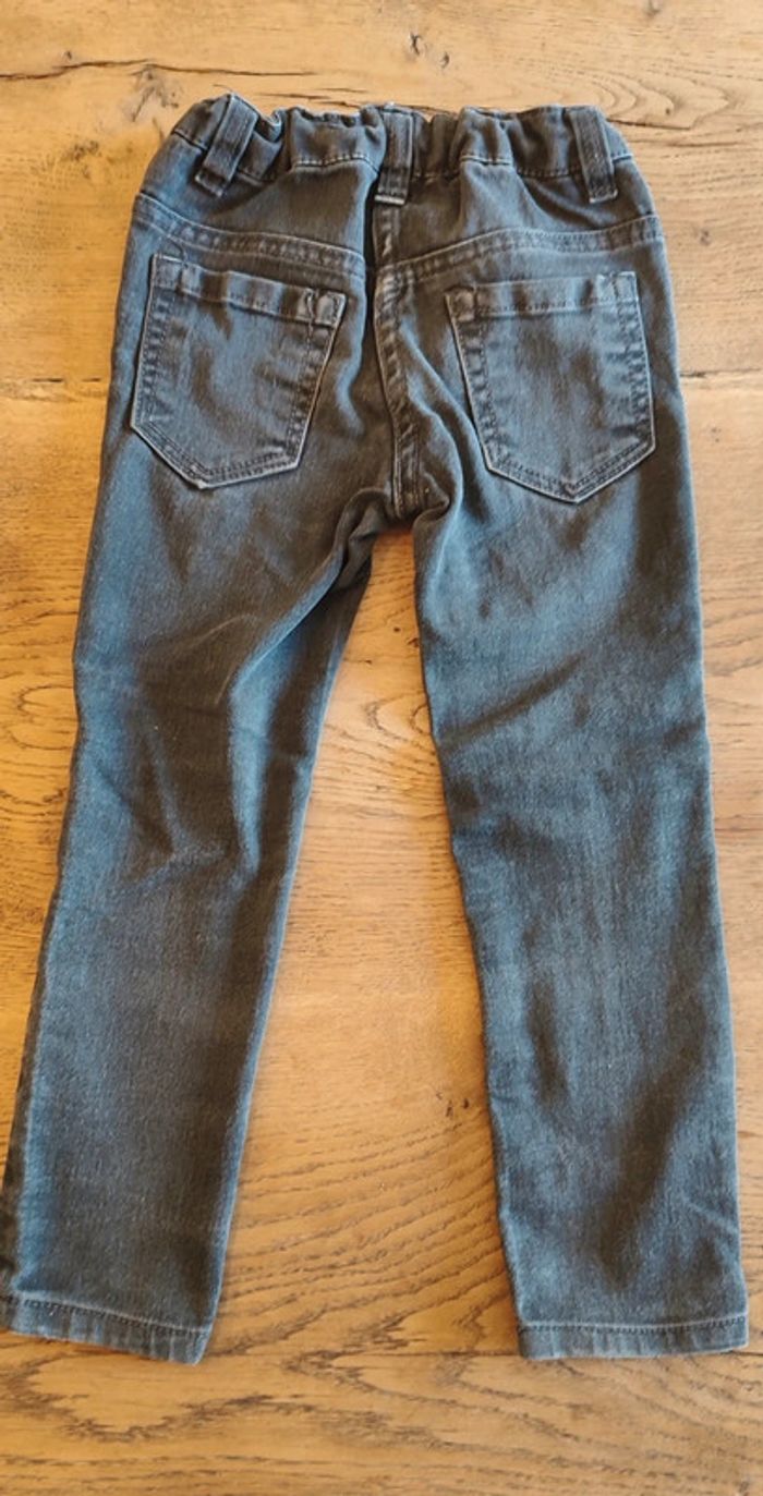 Jean noir 4ans - photo numéro 2