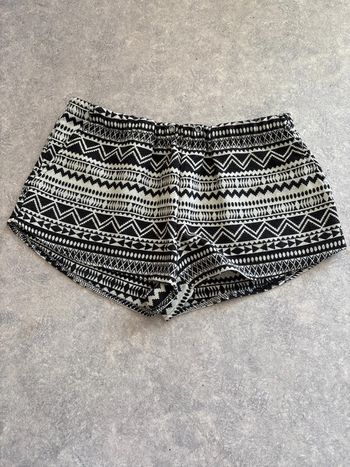 short à motifs